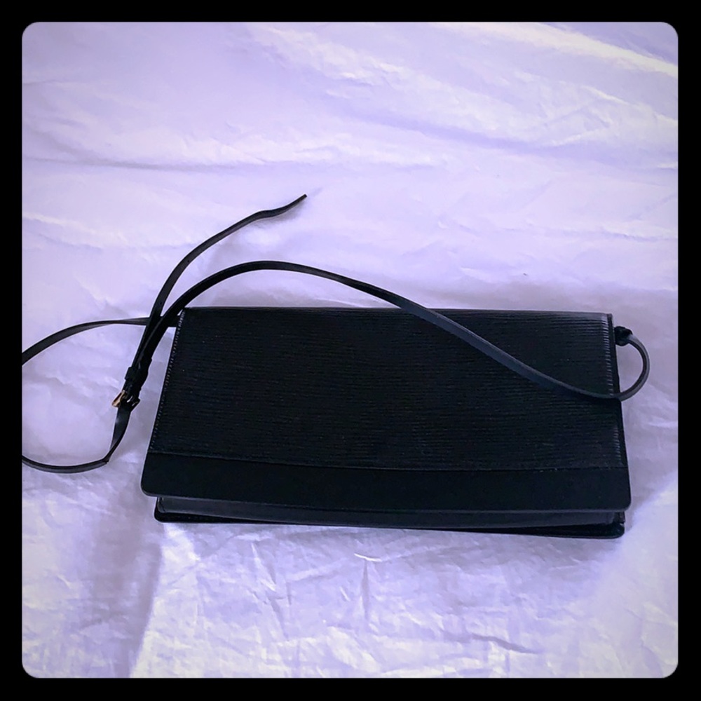 Louis Viitton Honfleur Epi Clutch with strap